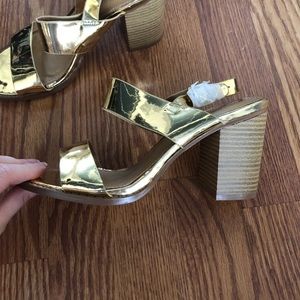 Good midi block heel sandals